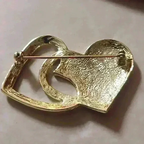 Vintage gold heart brooch pin gold tone pin - Picture 7 of 10